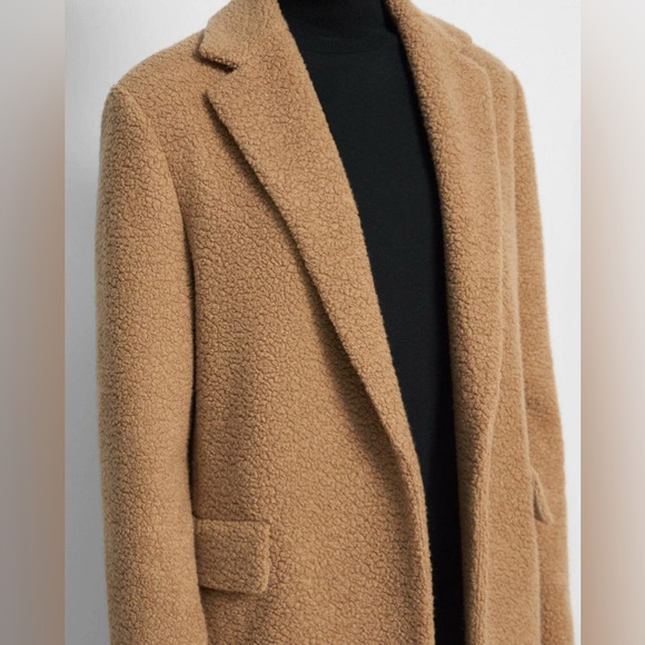 THEORY Faux Fur Boy Teddy Fleece Light Cocoa New With Tags - Picture 2 of 15